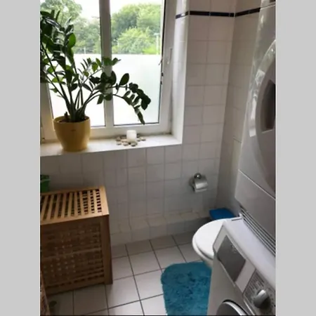 Апартаменты Cozy Flat With At The Water - Gemuetliche Wohnung Direkt Am Wasser Лейпциг