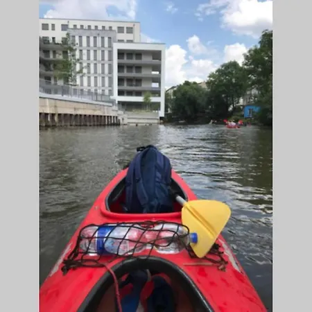 cozy flat with at the water - gemütliche Wohnung direkt am Wasser *